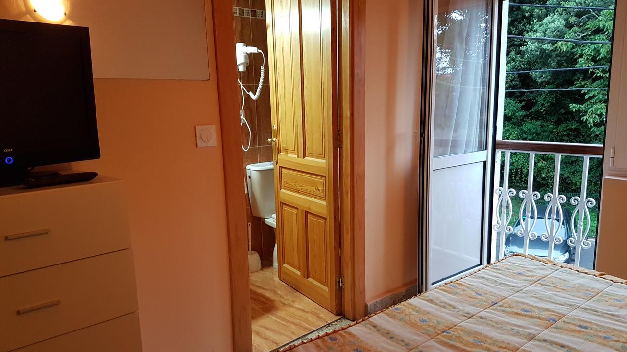 Hostal De La Playa Barro  Eksteriør billede